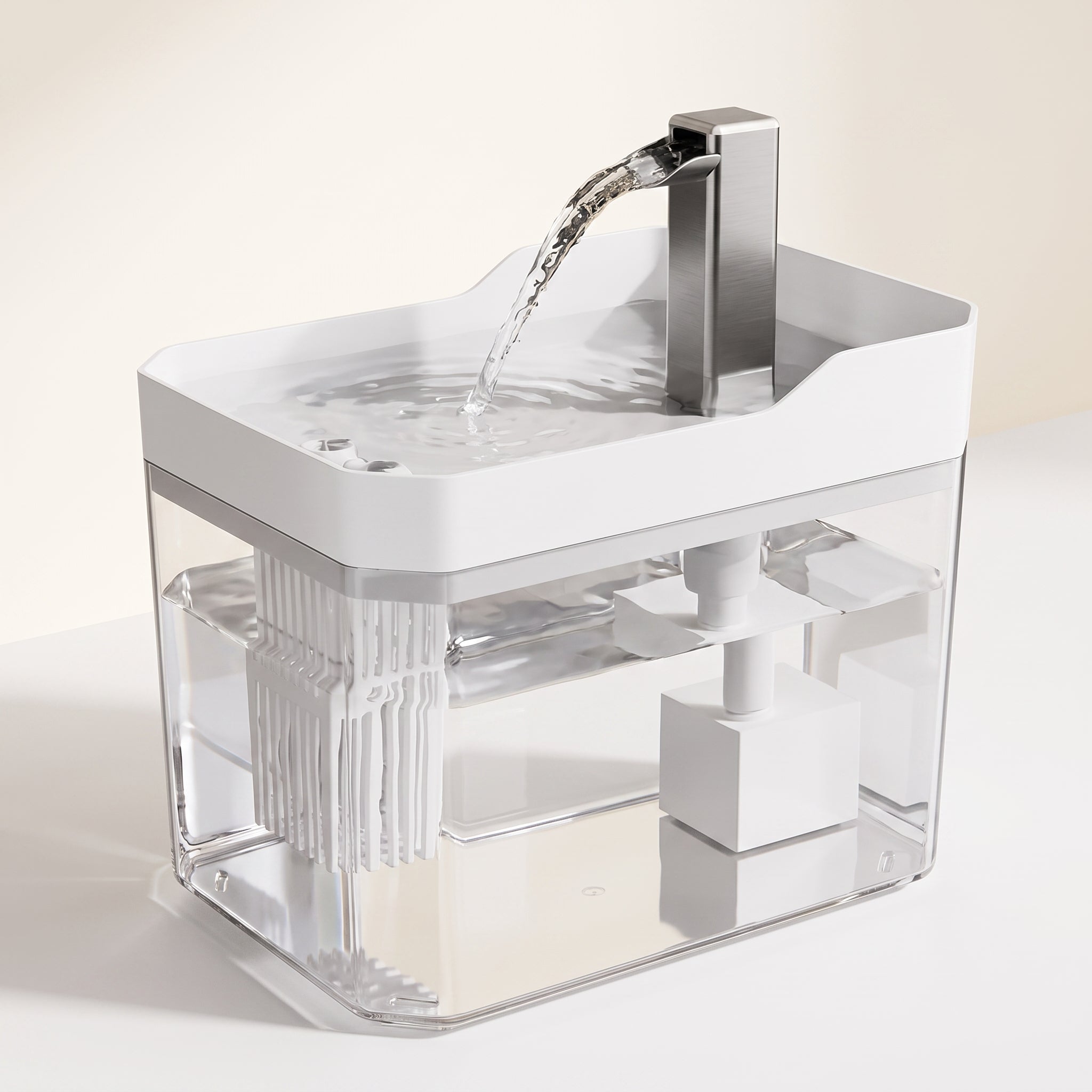 Pet_water_fountain_flowing_water_202607070323.jpeg__PID:ccc28b1d-3df1-4209-bac0-9e166458c9f4