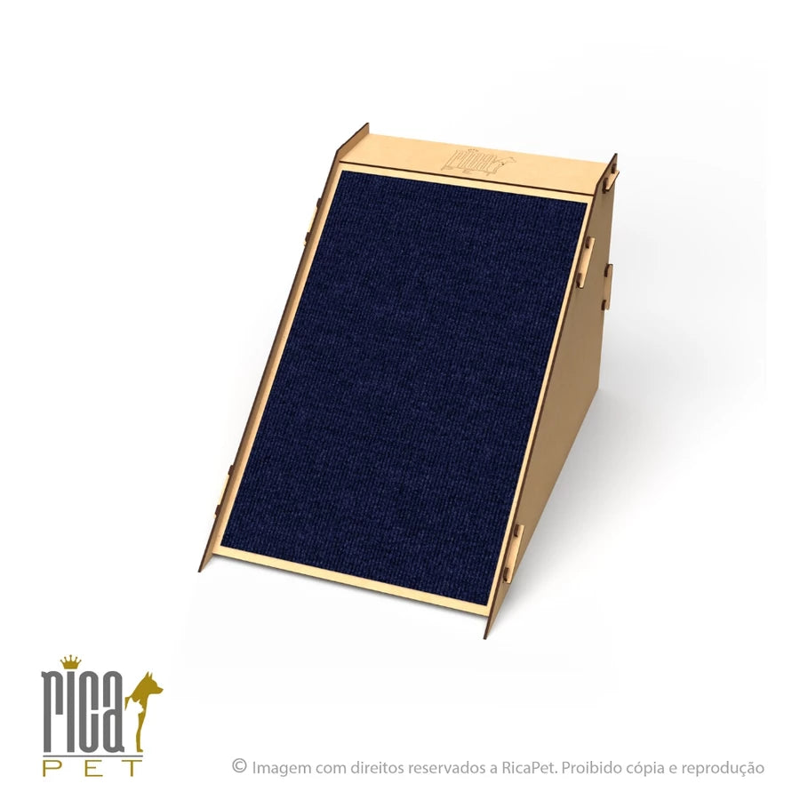 Arranhador com Rampa Anti-Estresse para Gatos